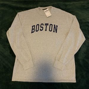 NWT Brandy Melville Presley Boston Top in Oversized Fit
